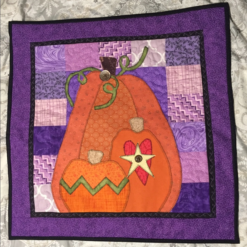 Fall pumpkins wallhanging